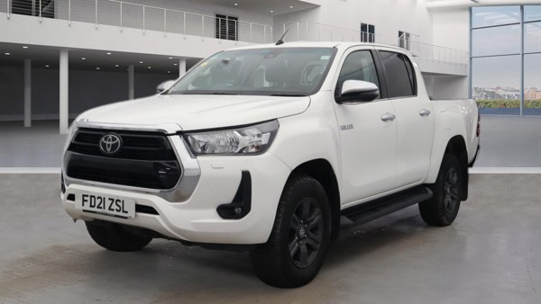 TOYOTA Hilux